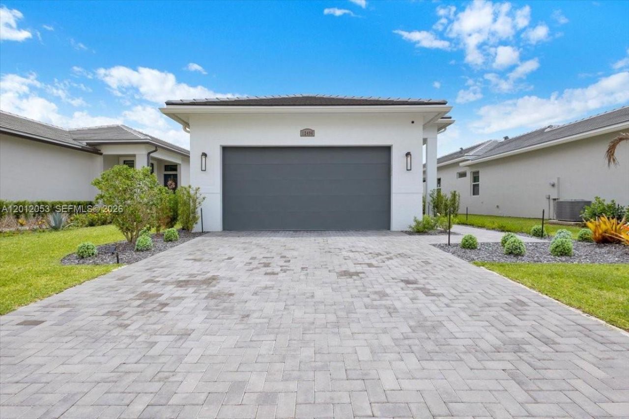 12496 SW Lunata Way, Port Saint Lucie, FL 34987 Photo