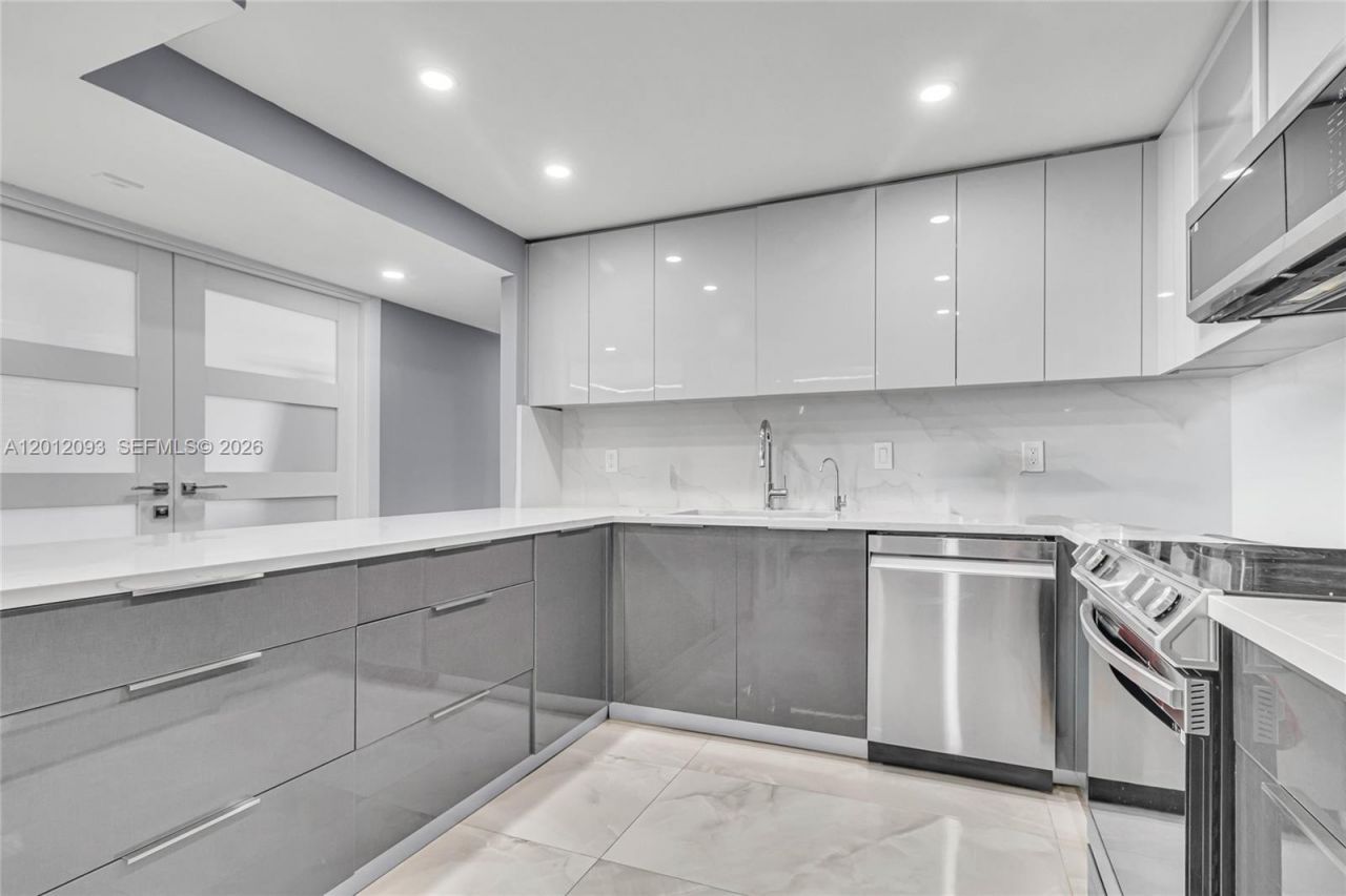 3161 S Ocean Dr, Unit 1107, Hallandale Beach, FL 33009 Photo