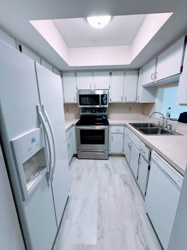 1845 Robalo Drive, Unit 205, Vero Beach, FL 32960 Photo