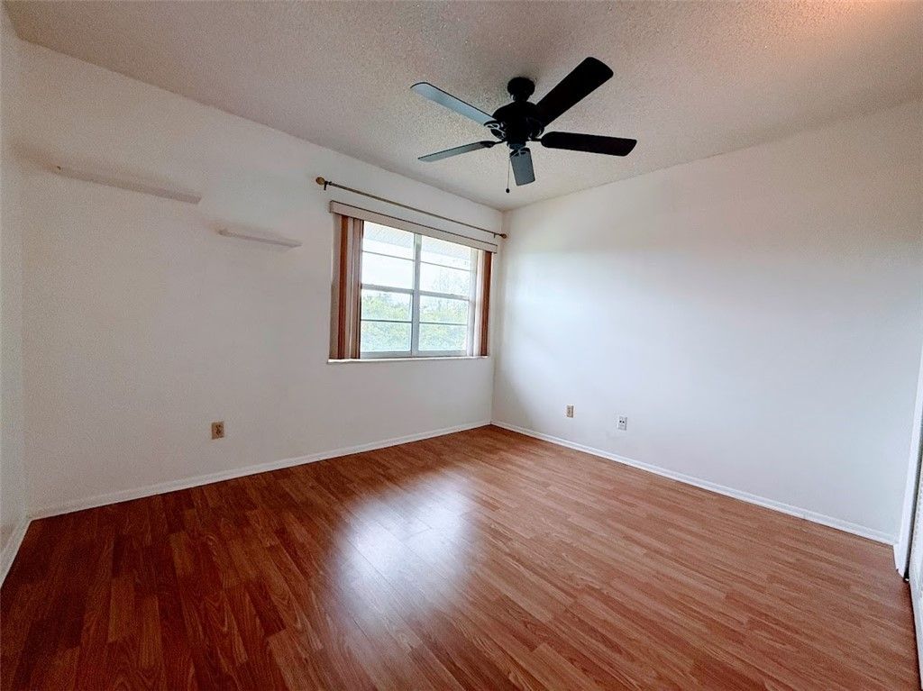 1845 Robalo Drive, Unit 205, Vero Beach, FL 32960 Photo