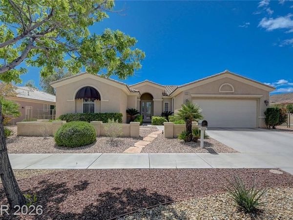 5222 Fiore Bella Boulevard, Las Vegas, NV 89135
