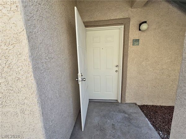 5415 W Harmon Avenue, Unit 1165, Las Vegas, NV 89103