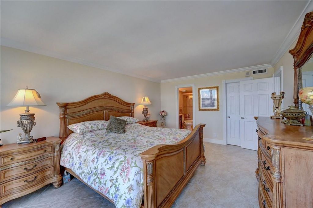 531 N Ocean Boulevard, Unit 1505, Pompano Beach, FL 33062 Photo