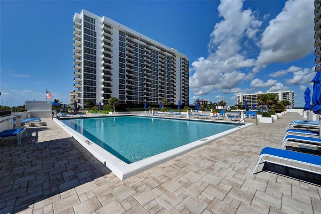 531 N Ocean Boulevard, Unit 1505, Pompano Beach, FL 33062 Photo
