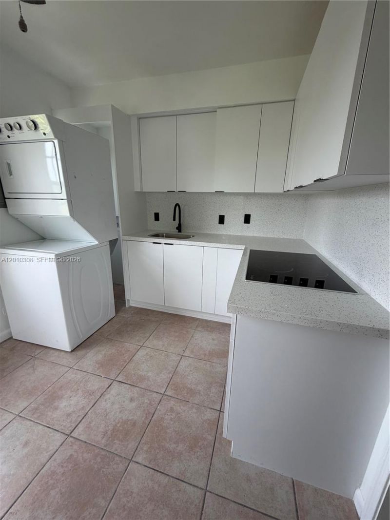 6201 SW 21st St, Unit 6203, Miami, FL 33155 Photo