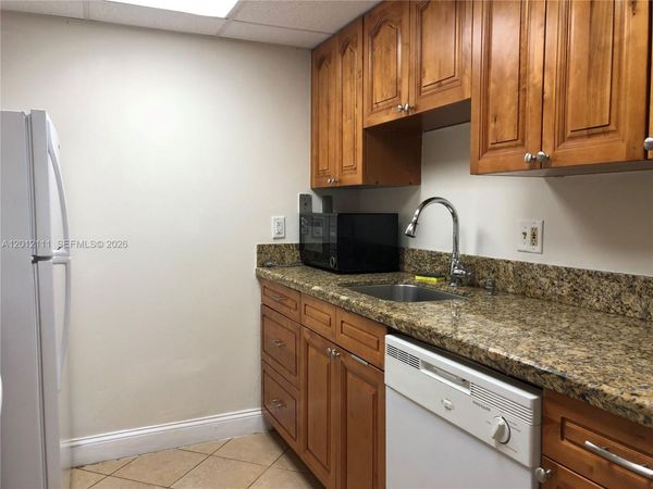 14301 N Kendall Dr , Unit 309B, Miami, FL 33186