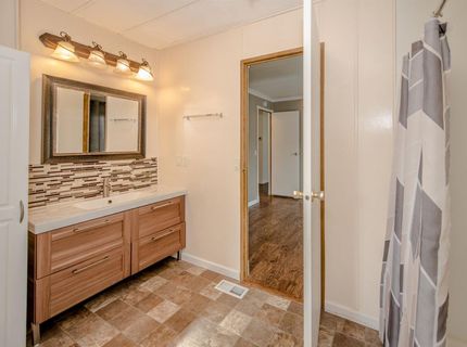 10 Leisureville Cir, Woodland, CA 95776 Photo