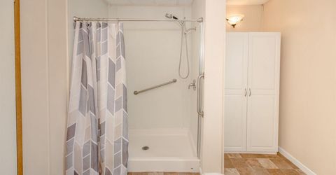 10 Leisureville Cir, Woodland, CA 95776 Photo