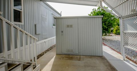 10 Leisureville Cir, Woodland, CA 95776 Photo