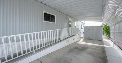 10 Leisureville Cir, Woodland, CA 95776 Photo
