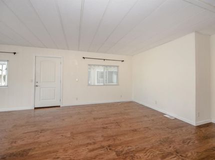 10 Leisureville Cir, Woodland, CA 95776 Photo