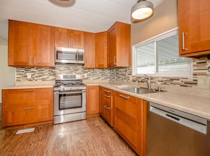 10 Leisureville Cir, Woodland, CA 95776 Photo
