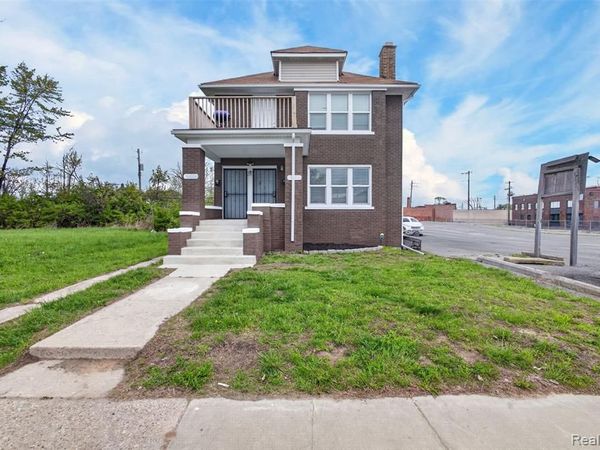 20 W Nevada Street , Detroit, MI 48203