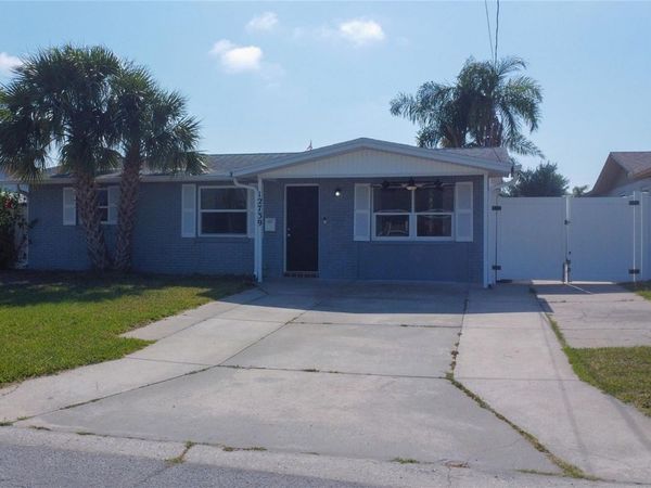 12739 1ST ISLE , HUDSON, FL 34667