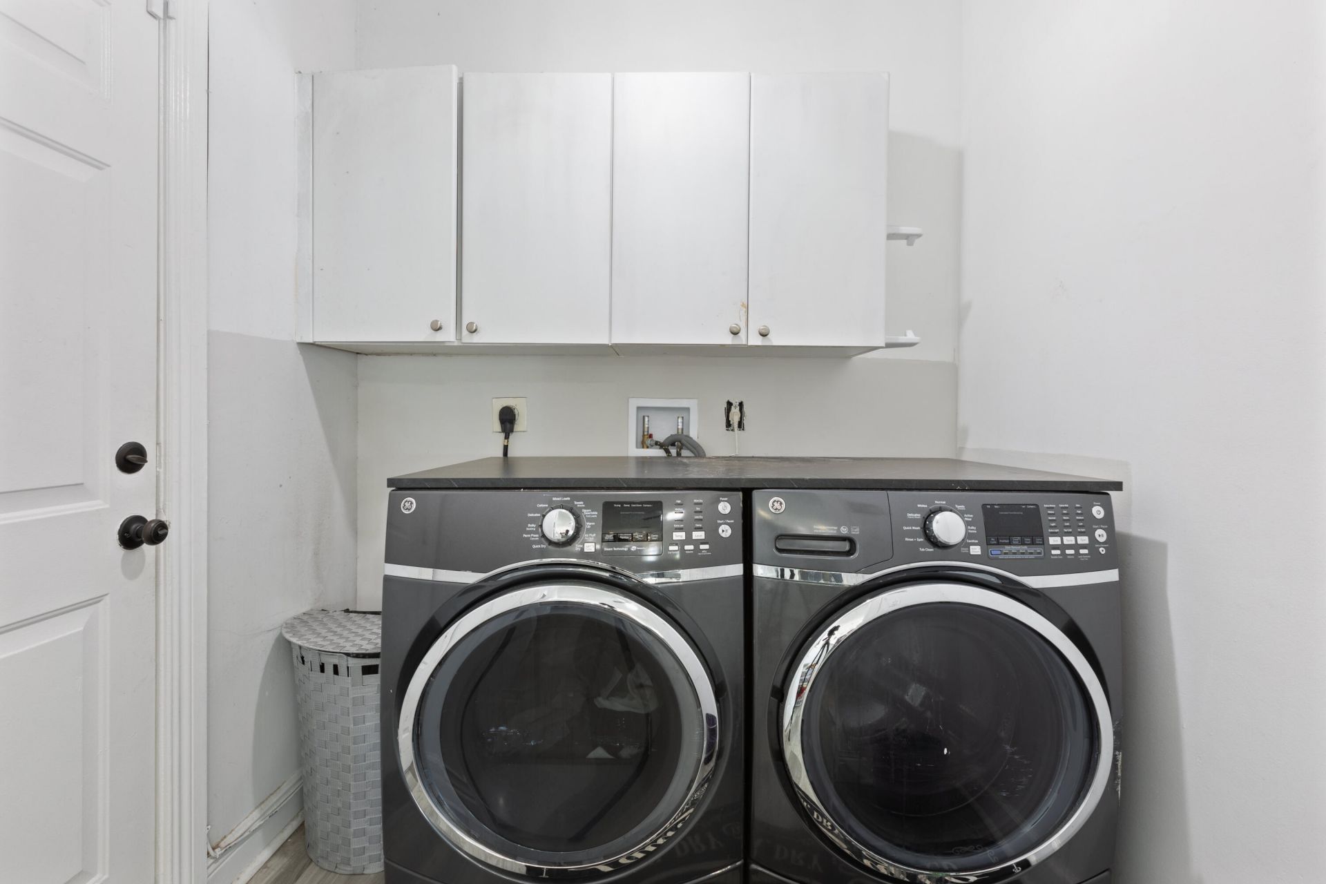 3221 El Camino, West Palm Beach, FL 33409 Photo