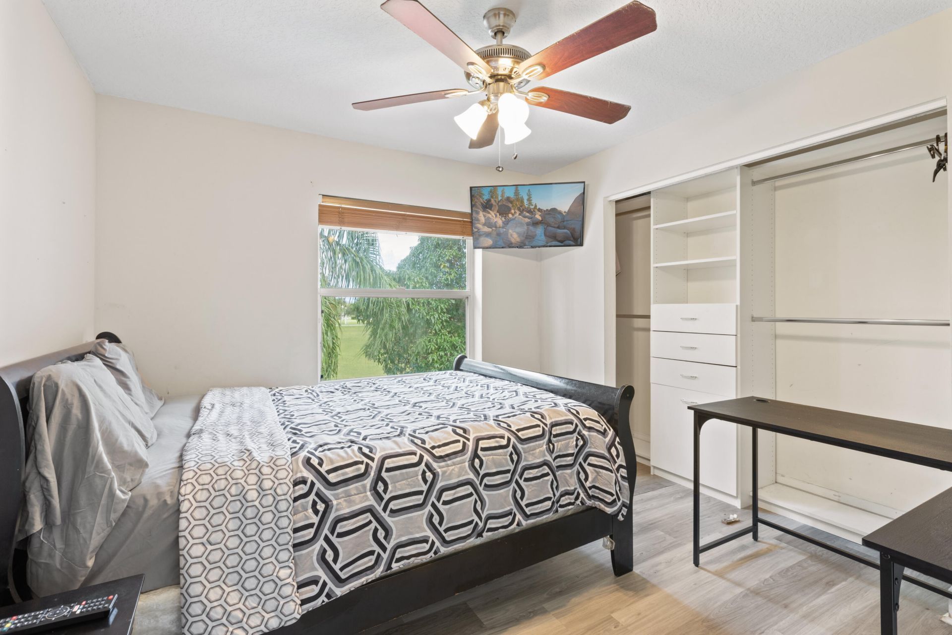 3221 El Camino, West Palm Beach, FL 33409 Photo