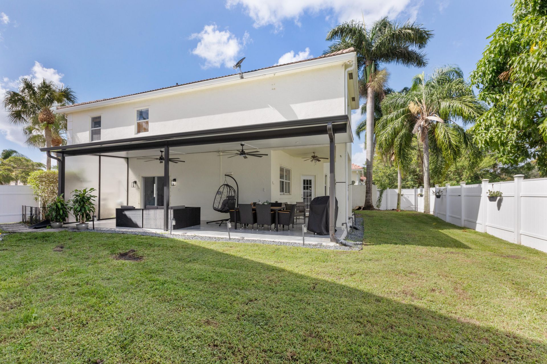 3221 El Camino, West Palm Beach, FL 33409 Photo