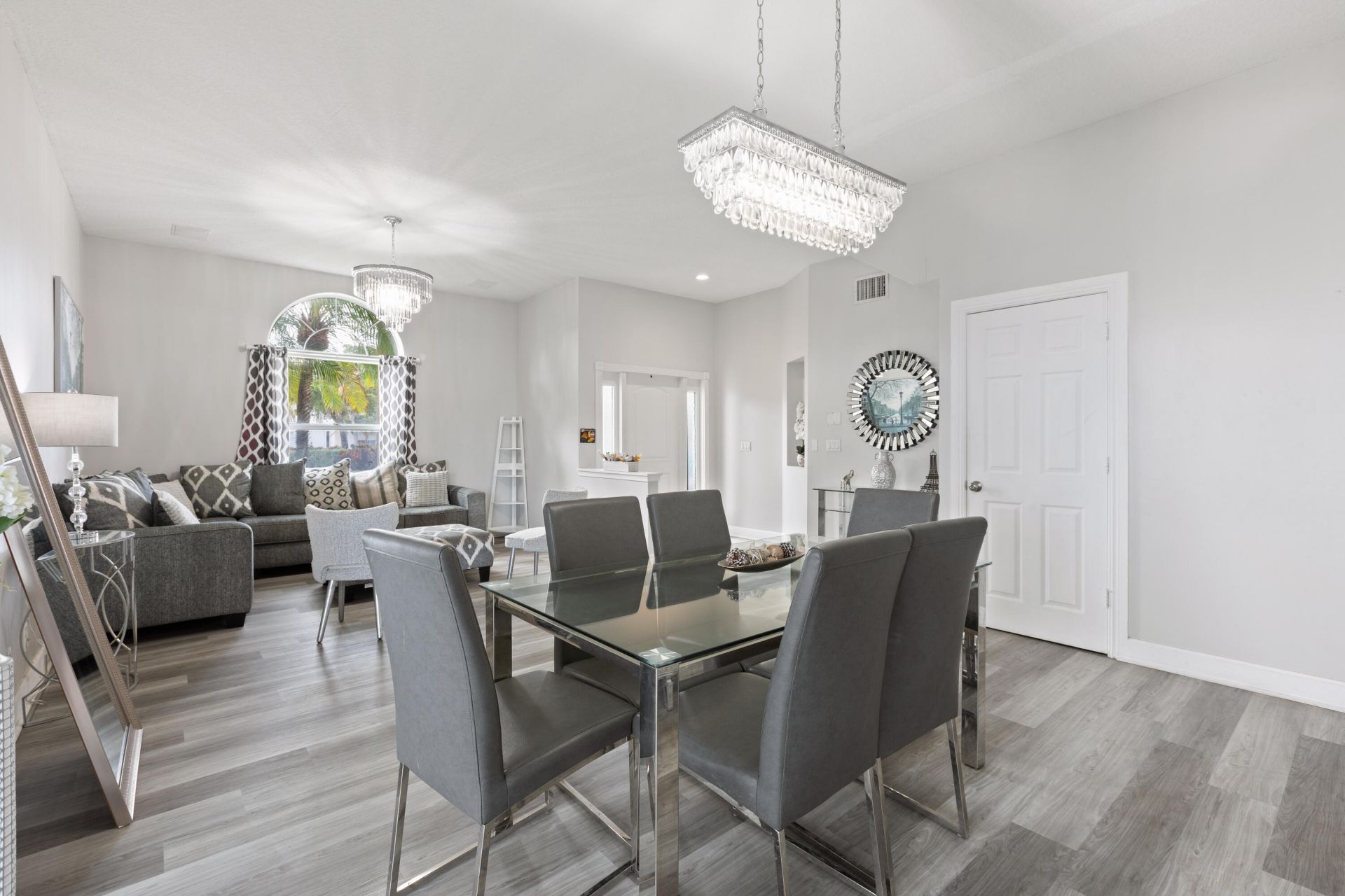 3221 El Camino, West Palm Beach, FL 33409 Photo