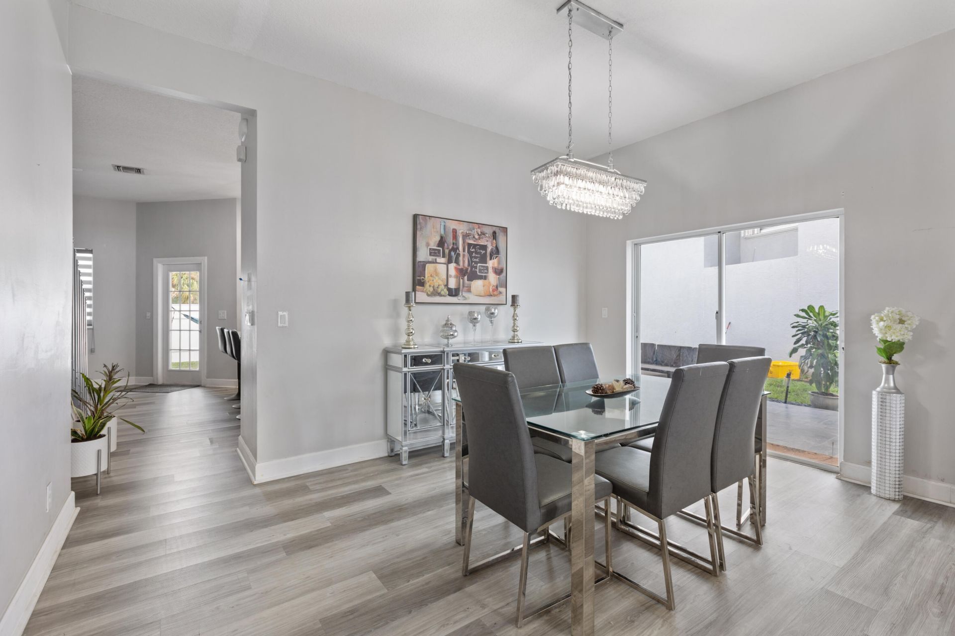 3221 El Camino, West Palm Beach, FL 33409 Photo