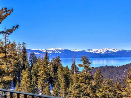 495 Tramway Drive, Unit 7, Stateline, NV 89449 Photo