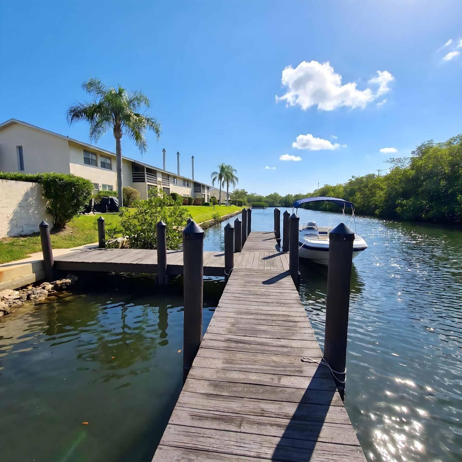 1845 Robalo Drive, Unit 205, Vero Beach, FL 32960 Photo