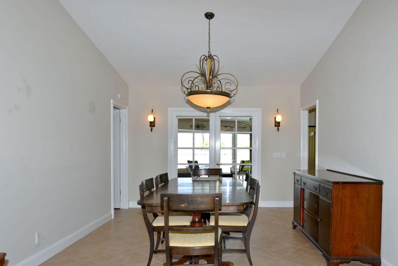 19 Dunbar Road, Palm Beach Gardens, FL 33418 Photo