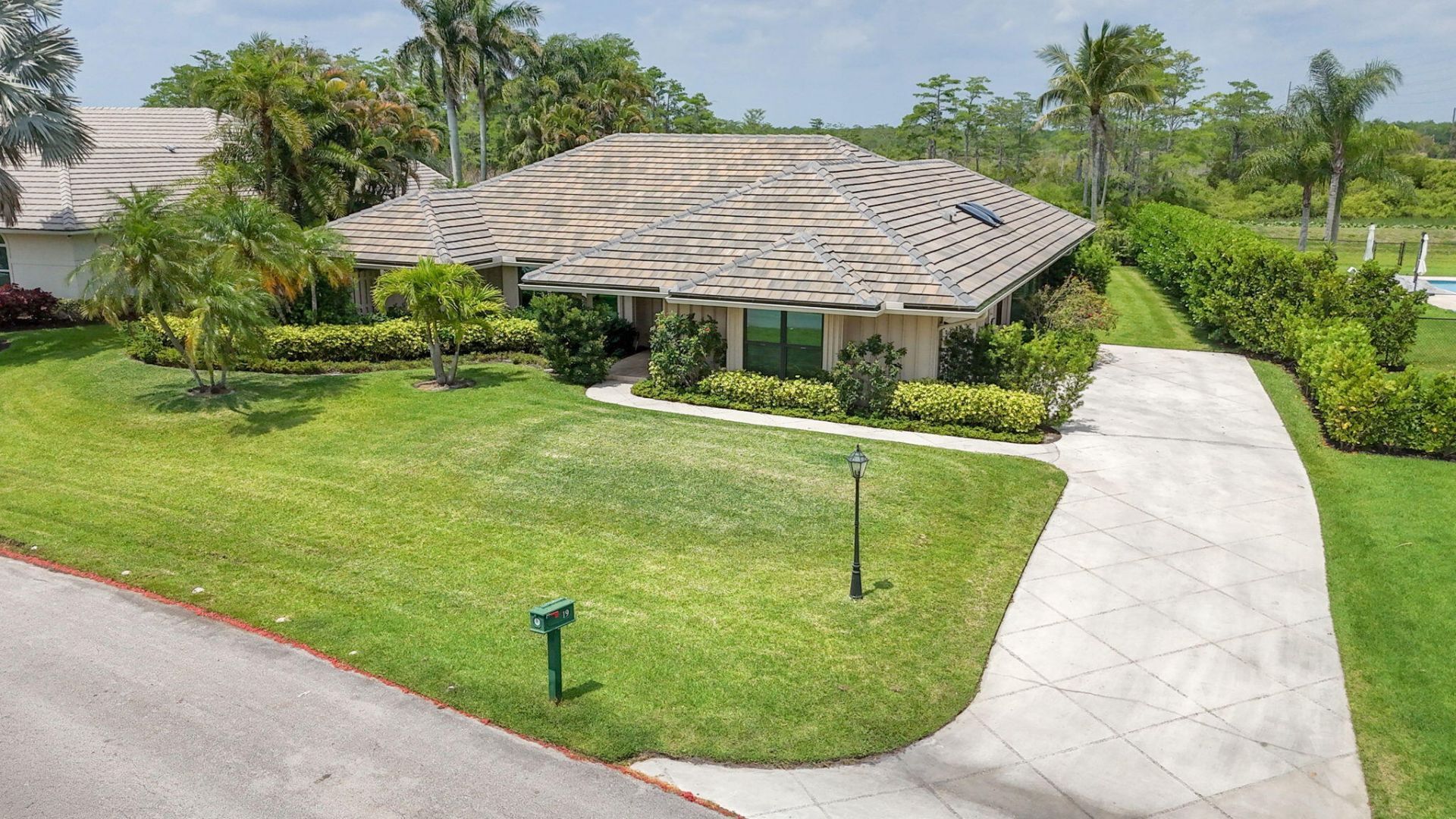 19 Dunbar Road, Palm Beach Gardens, FL 33418 Photo