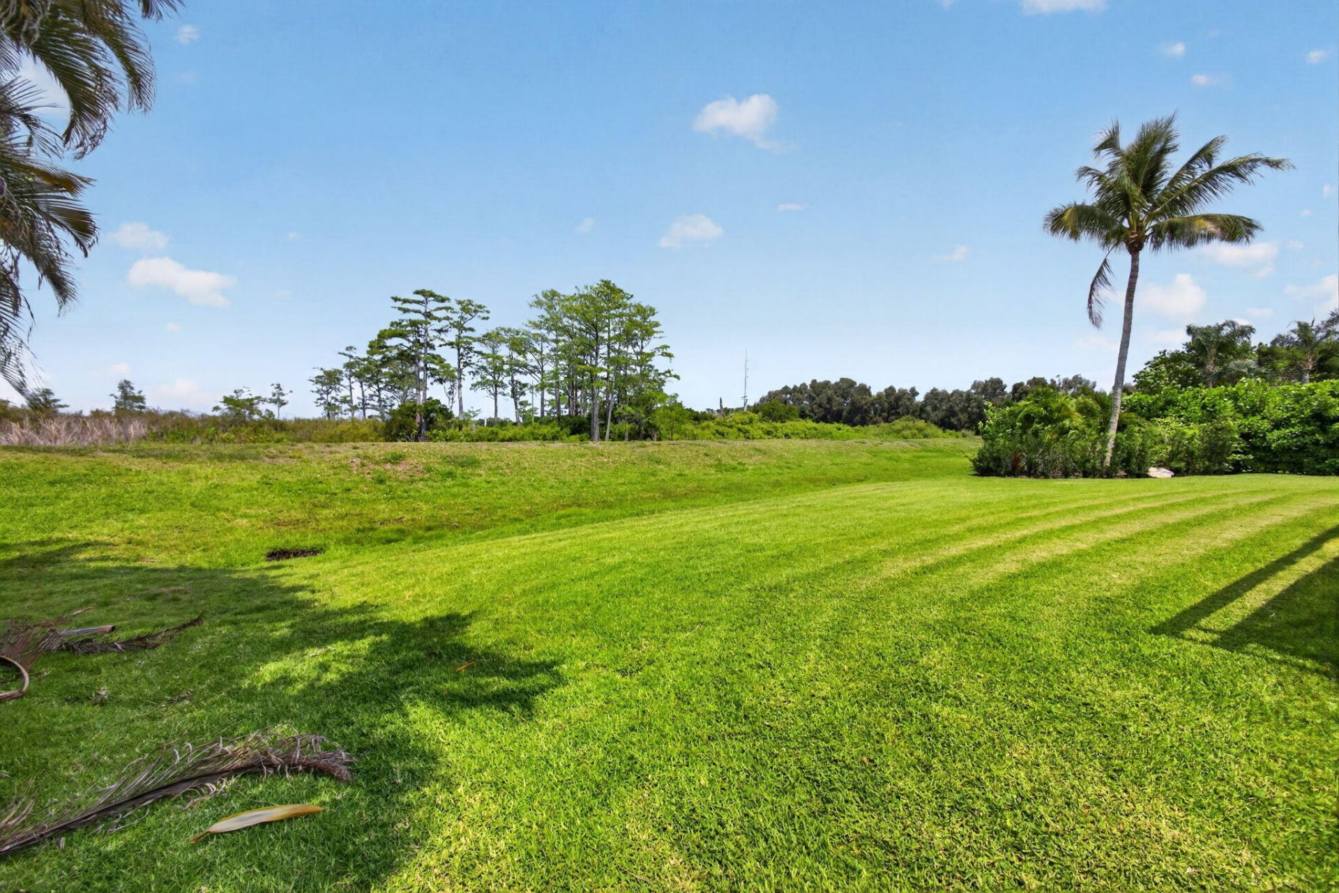 19 Dunbar Road, Palm Beach Gardens, FL 33418 Photo
