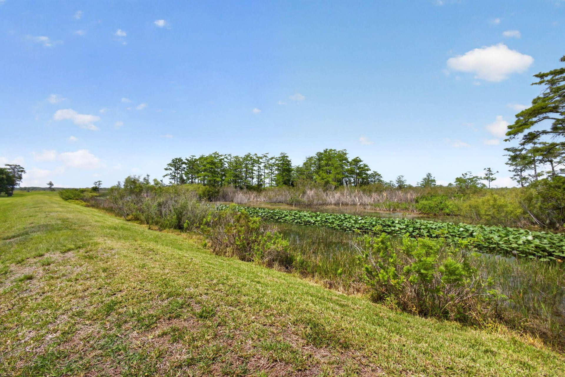19 Dunbar Road, Palm Beach Gardens, FL 33418 Photo