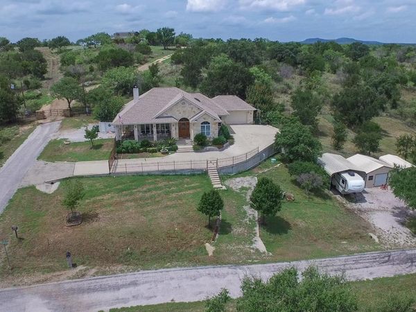 301 Dove Haven , Sunrise Beach, TX 78643