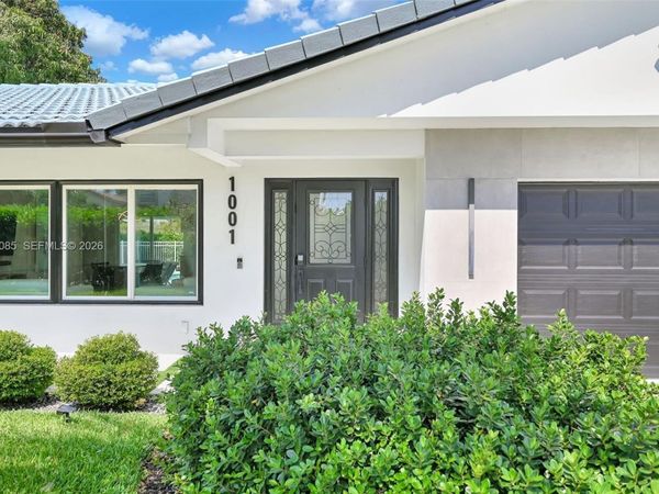 1001 NW 4th Ct , Boca Raton, FL 33432