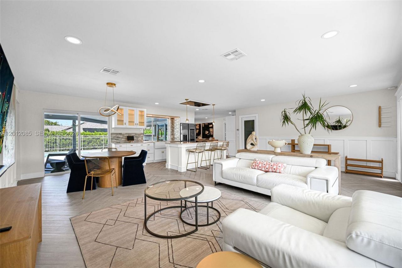 1001 NW 4th Ct , Boca Raton, FL 33432 Photo