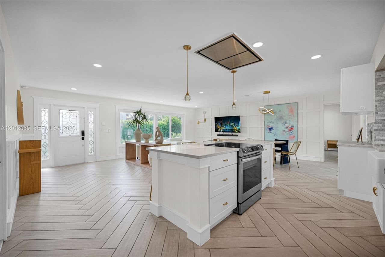 1001 NW 4th Ct , Boca Raton, FL 33432 Photo