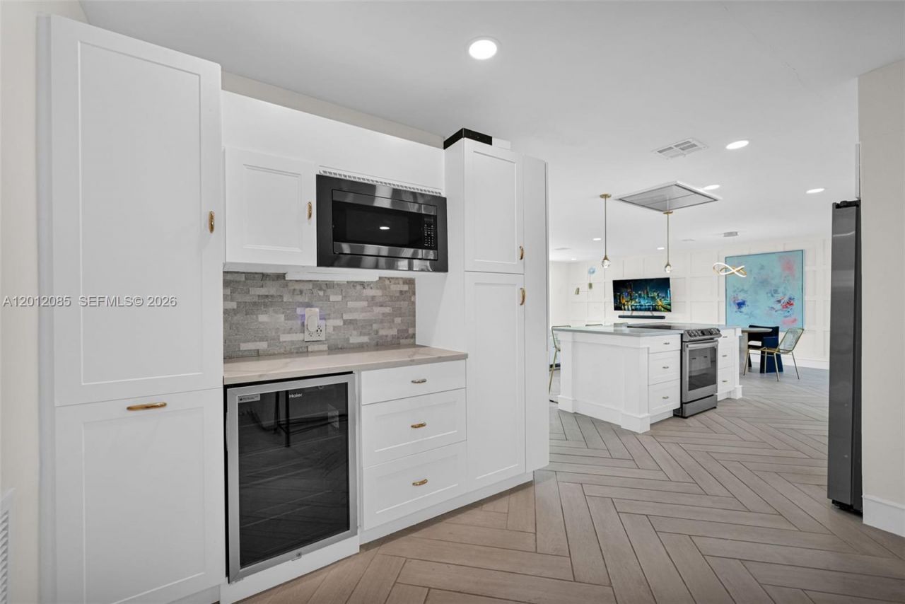 1001 NW 4th Ct , Boca Raton, FL 33432 Photo