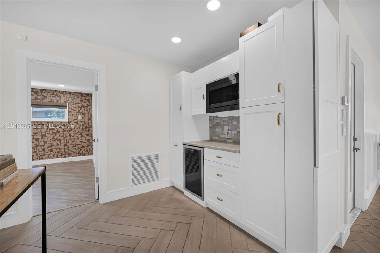 1001 NW 4th Ct , Boca Raton, FL 33432 Photo