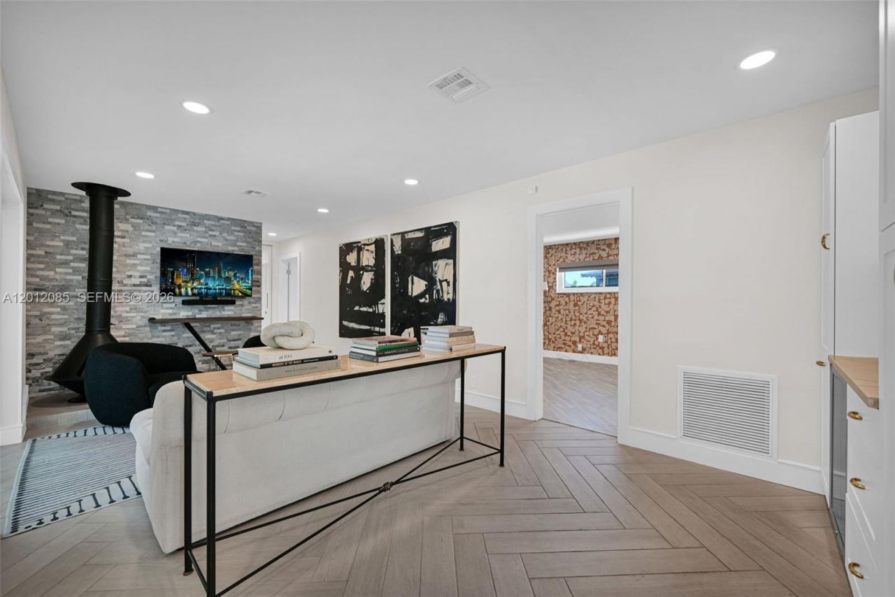1001 NW 4th Ct , Boca Raton, FL 33432 Photo