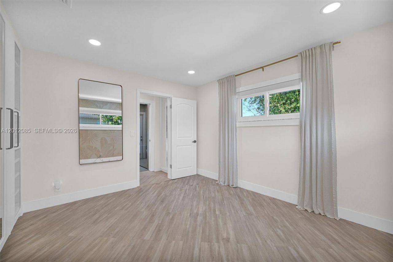 1001 NW 4th Ct , Boca Raton, FL 33432 Photo