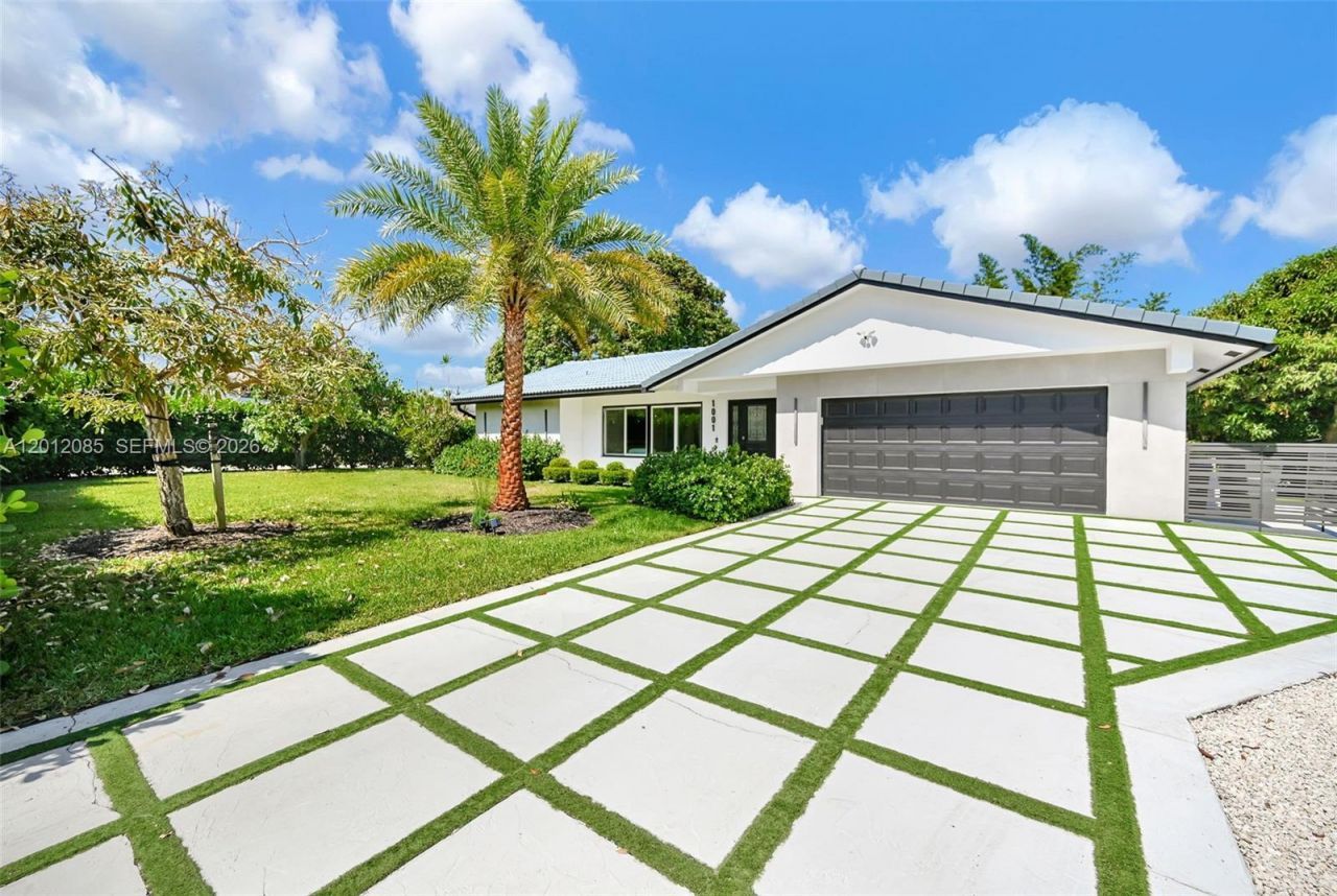 1001 NW 4th Ct , Boca Raton, FL 33432 Photo