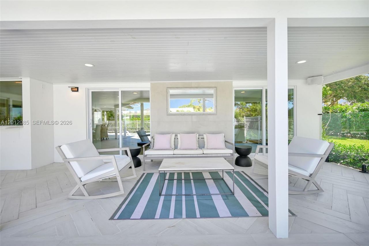 1001 NW 4th Ct , Boca Raton, FL 33432 Photo