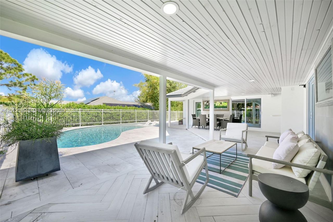 1001 NW 4th Ct , Boca Raton, FL 33432 Photo