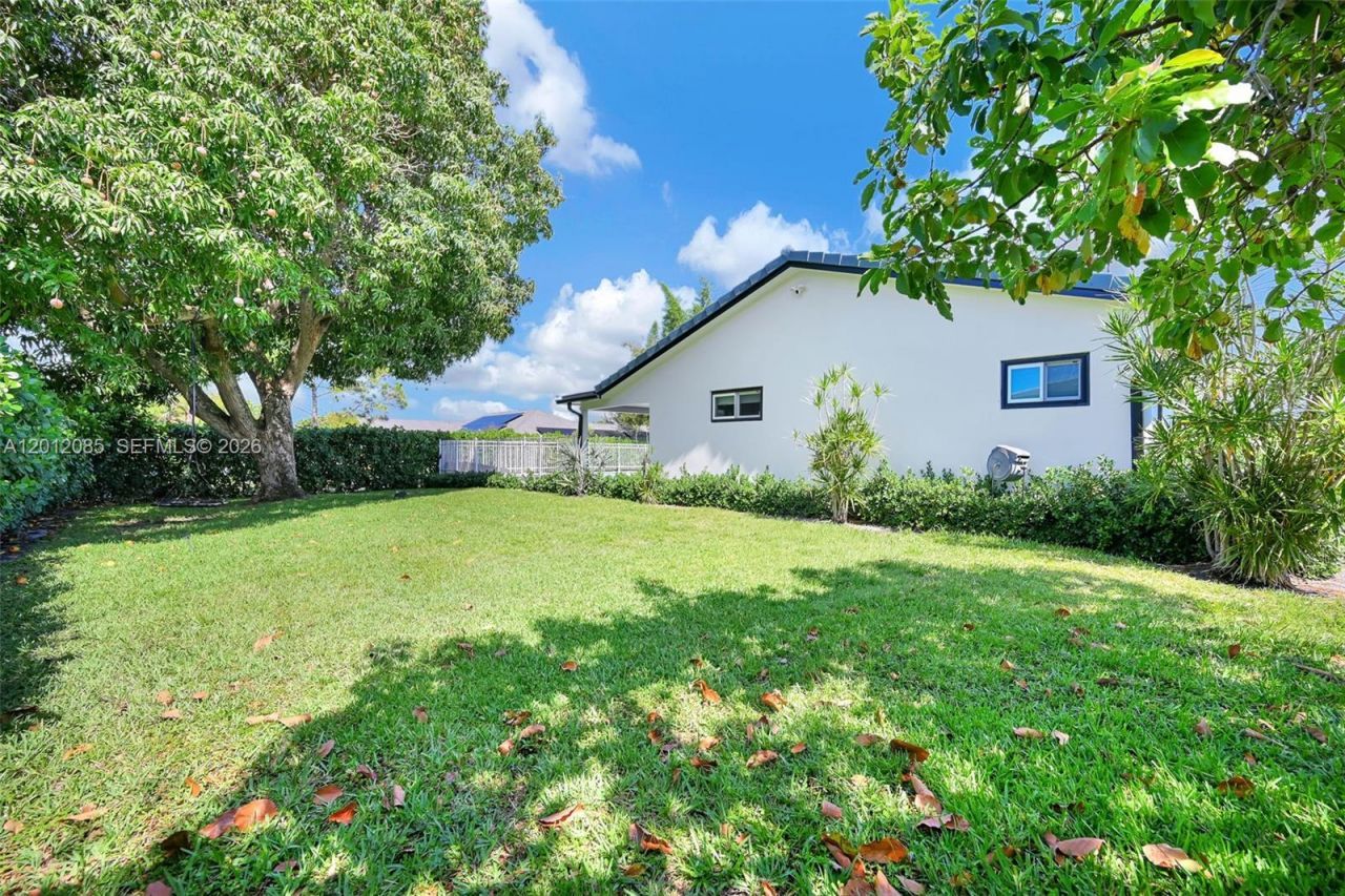 1001 NW 4th Ct , Boca Raton, FL 33432 Photo