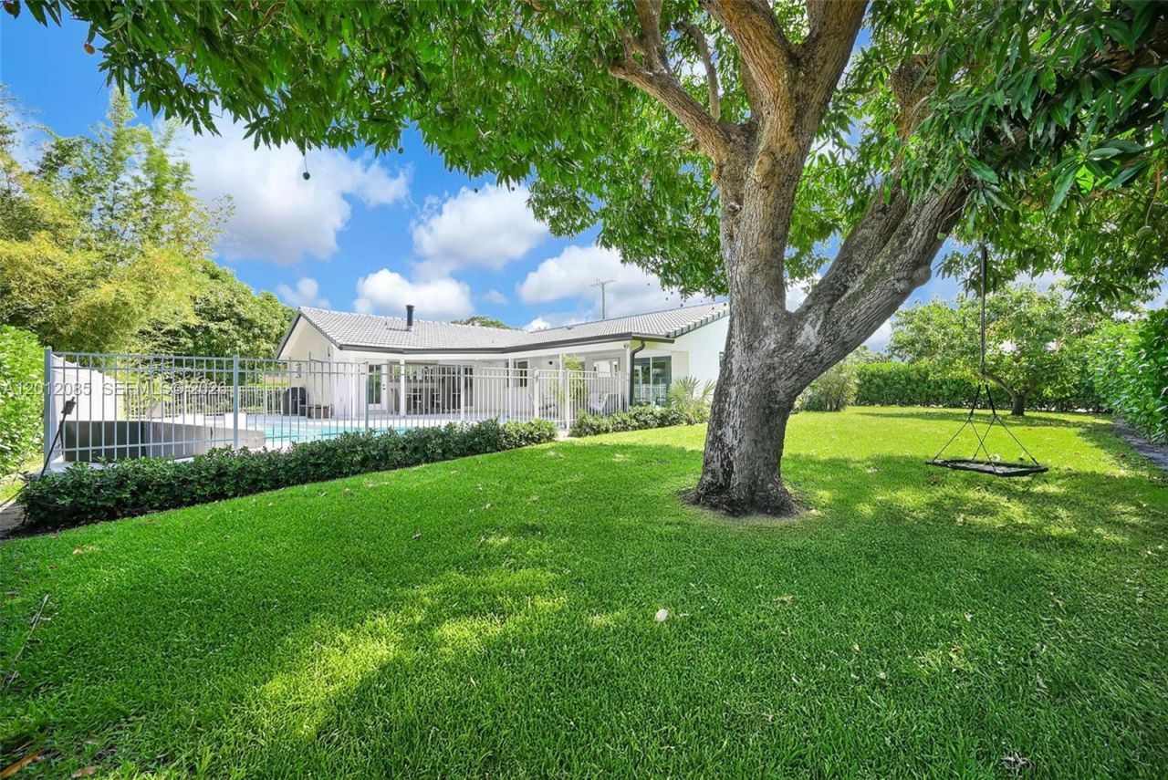 1001 NW 4th Ct , Boca Raton, FL 33432 Photo