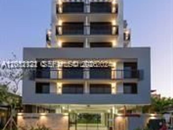 1120 98th St , Unit 204, Bay Harbor Islands, FL 33154