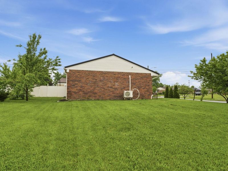1903 Alvason Avenue, Columbus, OH 43219 Photo 34