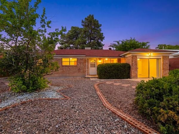 4721 Comanche Road NE, Albuquerque, NM 87110
