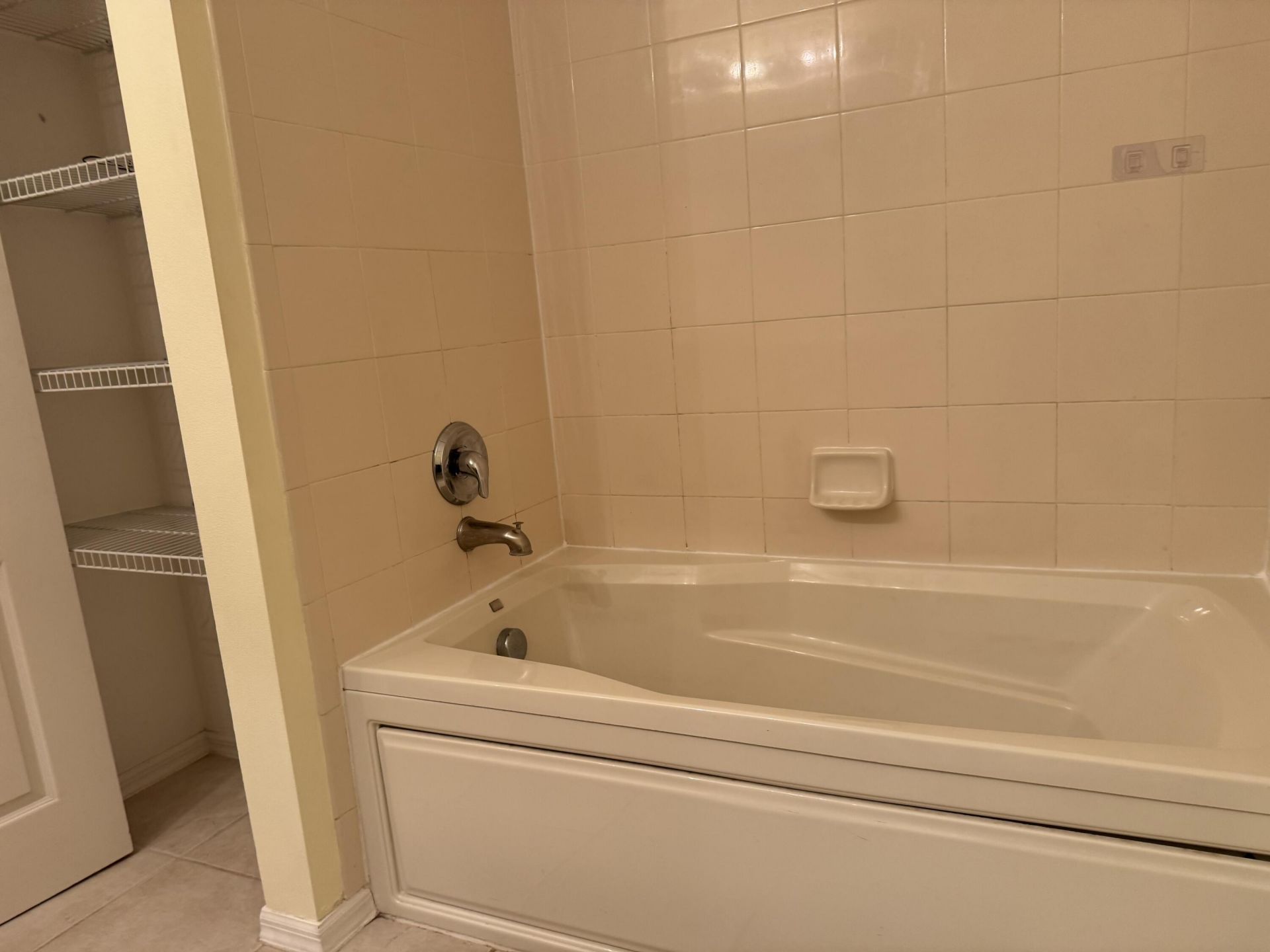 2131 SE Destin Drive, Port Saint Lucie, FL 34952 Photo