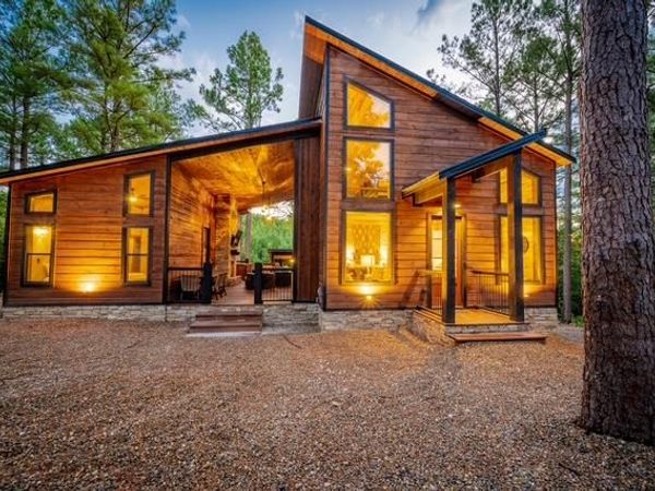 46 Oak Spring Circle, Broken Bow, OK 74728