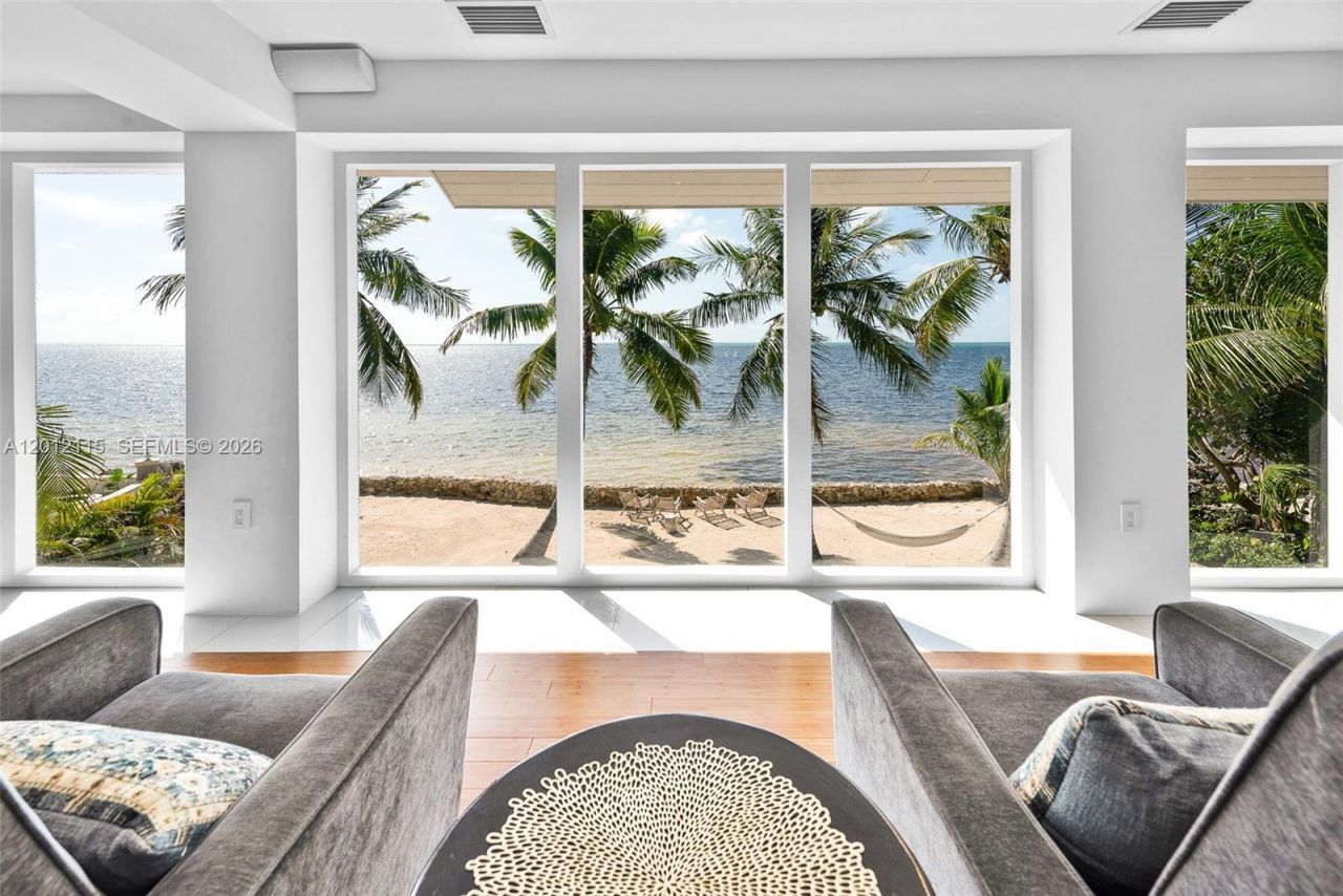 60 Ocean Front Dr , Key Largo, FL 33037 Photo
