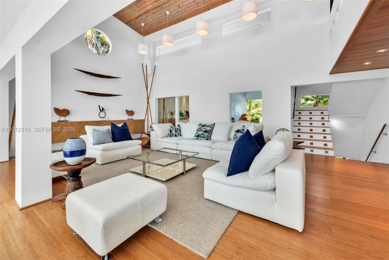 60 Ocean Front Dr , Key Largo, FL 33037 Photo