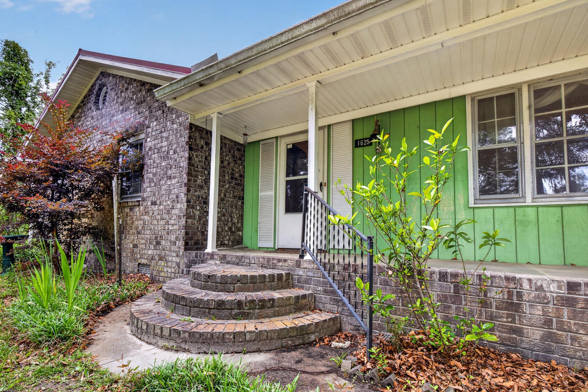 1625 Alexander Circle Photo 14
